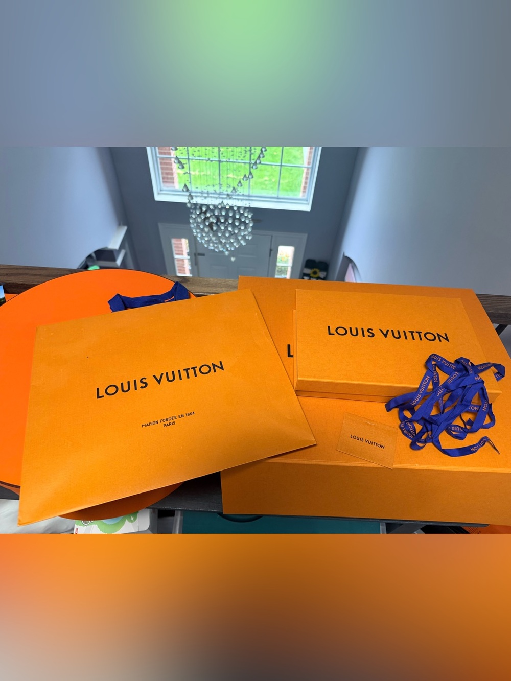 LV gift box bag ribbon set